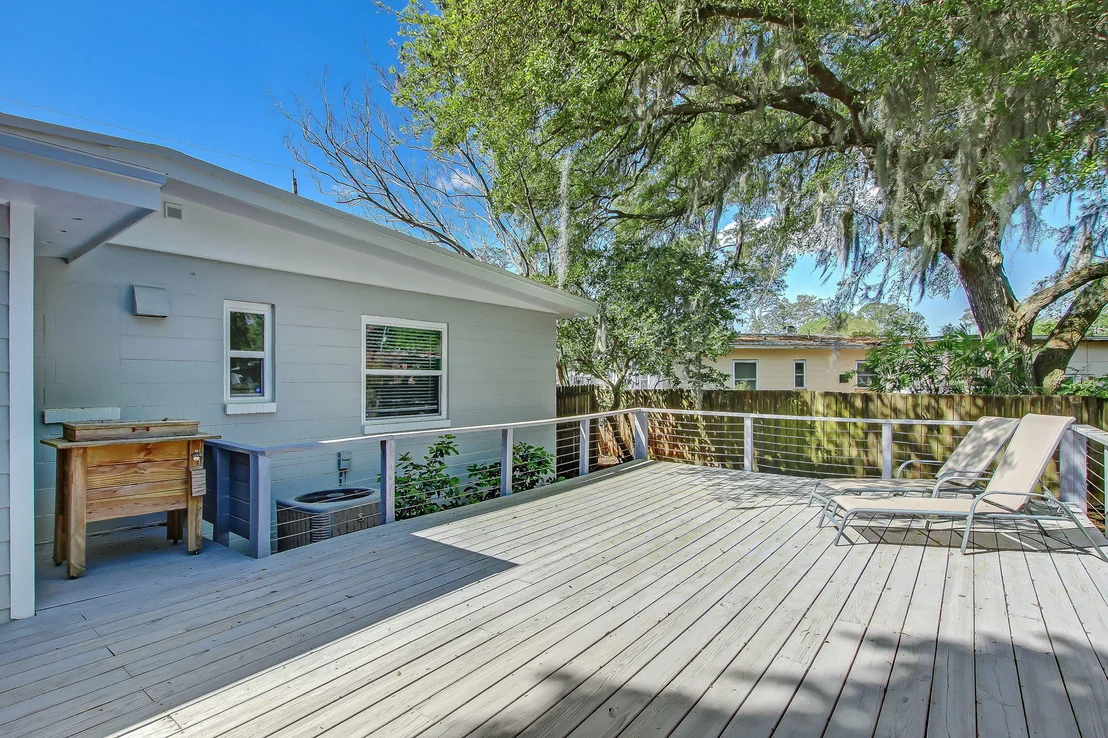 Photo of 2477 COMMUNITY Road