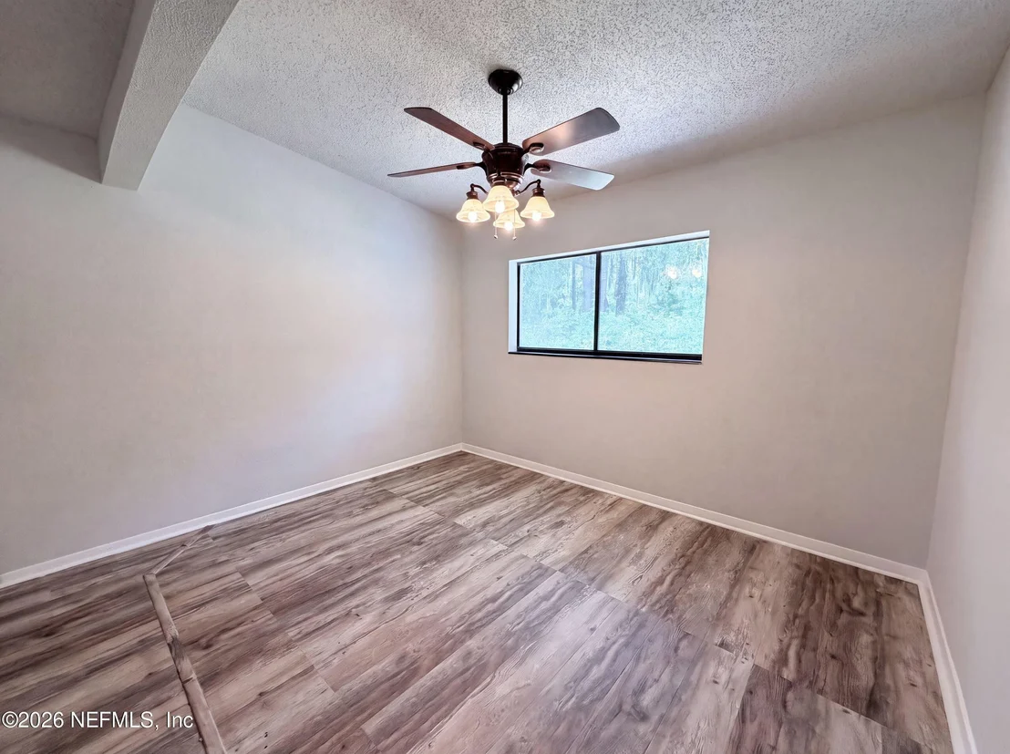 Photo of 1605 RAIFORD Road