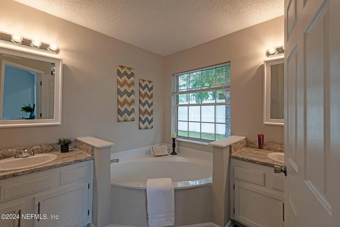 Photo of 6402 CHECKMATE Lane