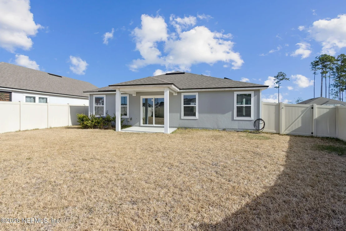 Photo of 65860 EDGEWATER Drive