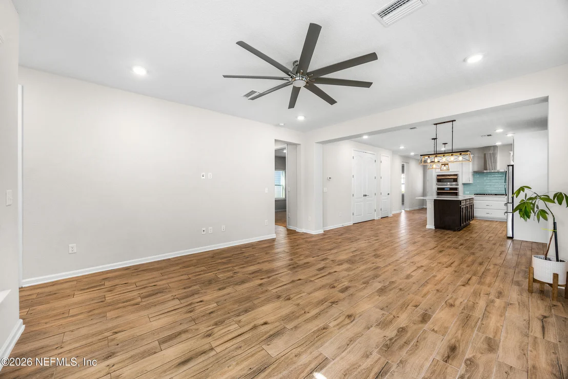 Photo of 73 BLUEBONNET Way