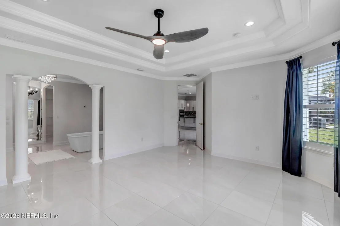 Photo of 39 LANSING Court