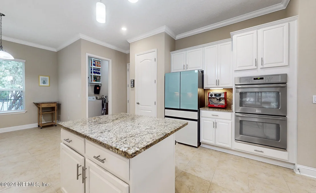 Photo of 15 MYRTLE BROOK Bend