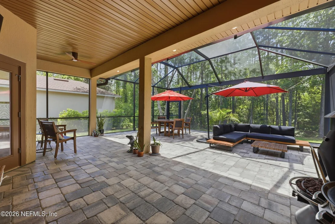 Photo of 275 FLORES Way