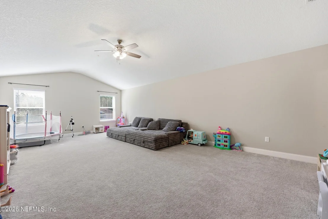 Photo of 44 BRASILLA Avenue