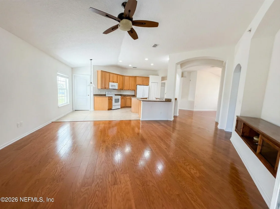 Photo of 13431 DEVAN LEE Drive E