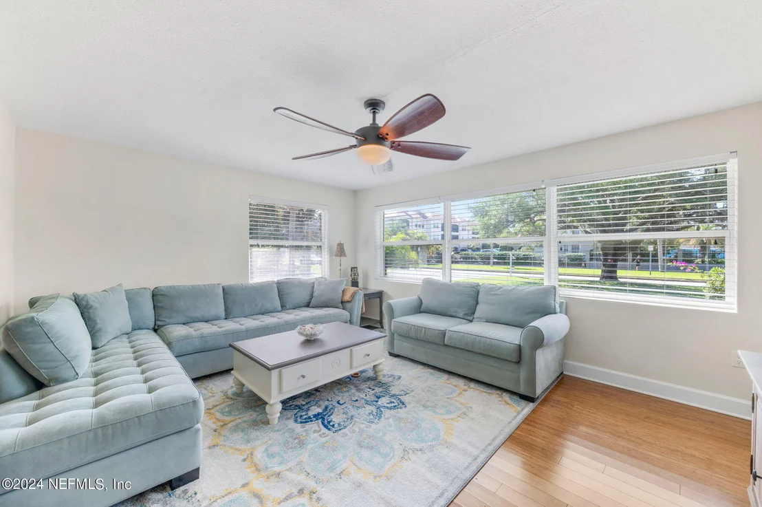 Photo of 6 OGLETHORPE Boulevard