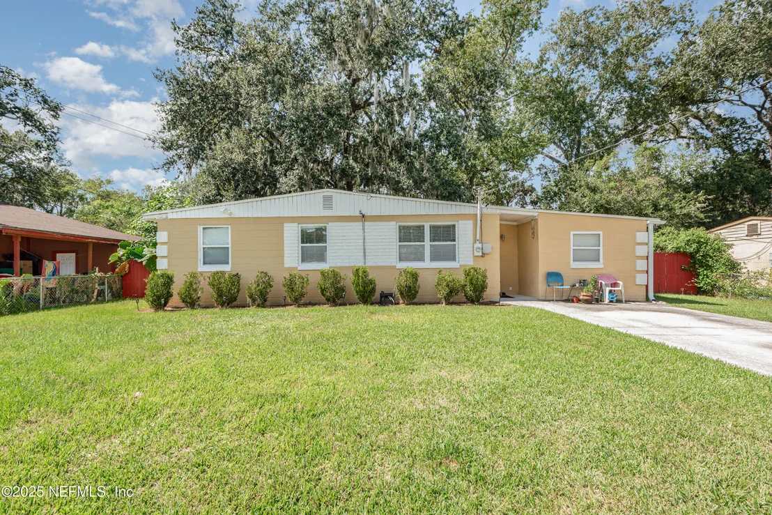 Photo of 4122 SPRINGWOOD Road