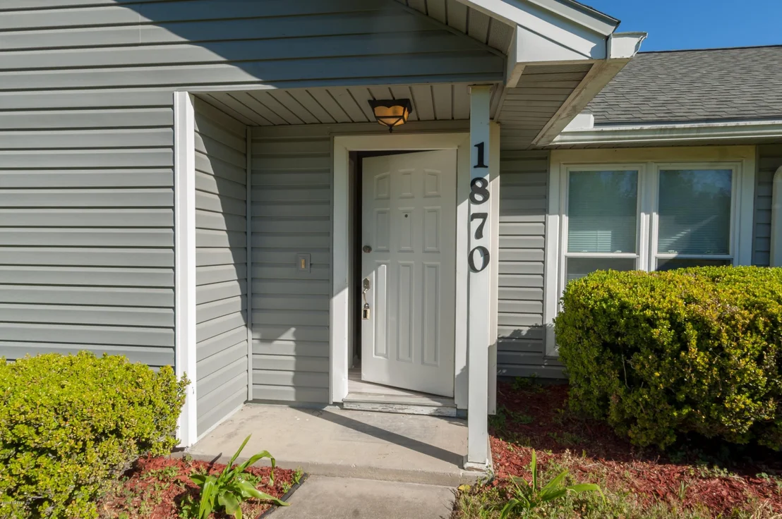 Photo of 1870 FARM Way