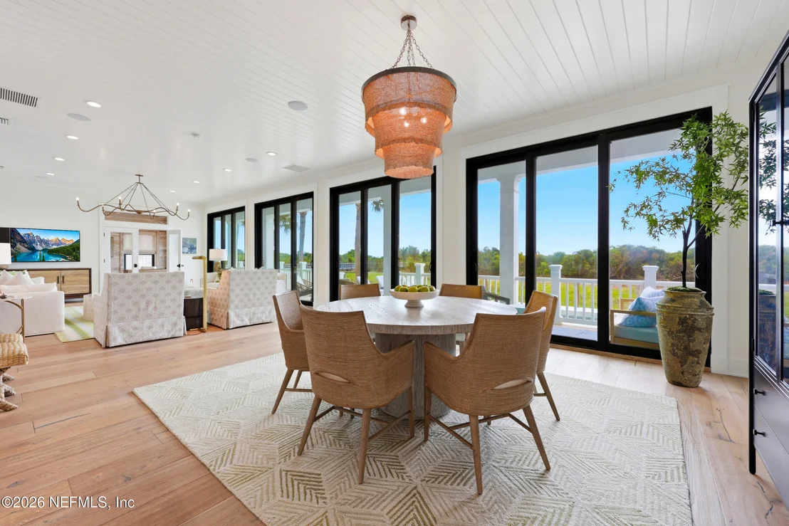 Photo of 688 OCEAN PALM Way