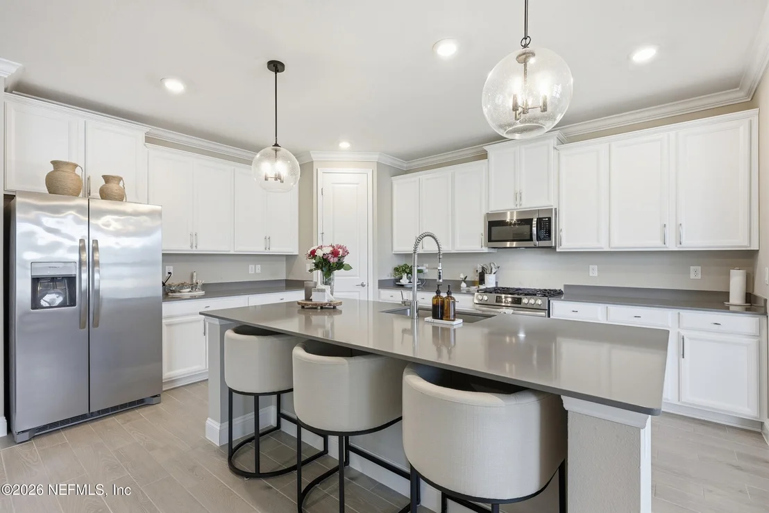 Photo of 75197 PONDSIDE Lane