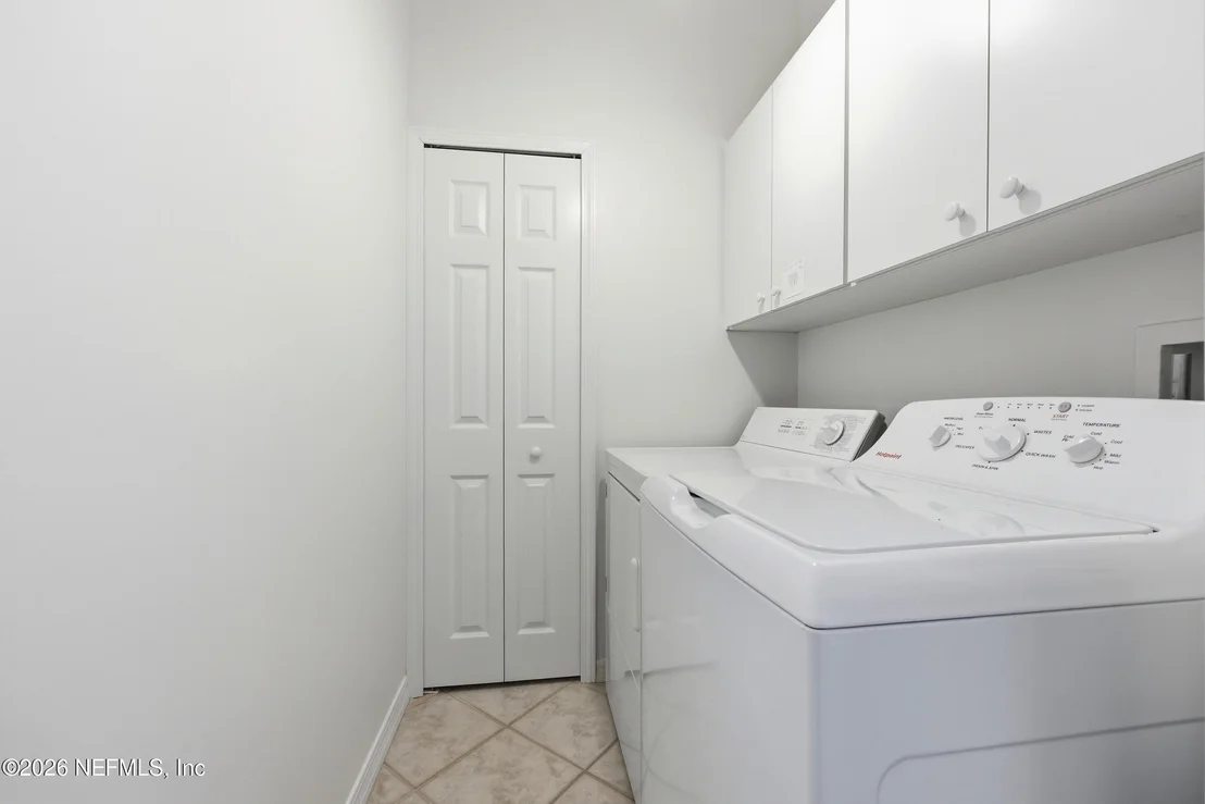 Photo of 272 SEA WOODS Drive N