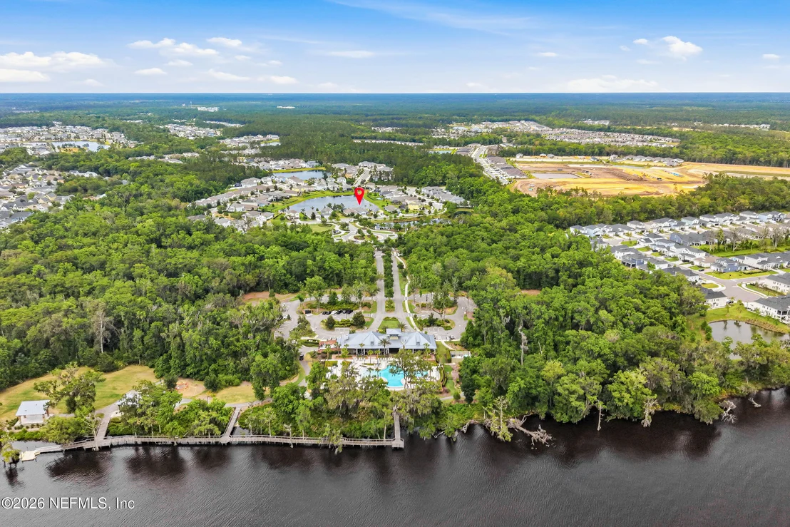 Photo of 633 KENDALL CROSSING Drive