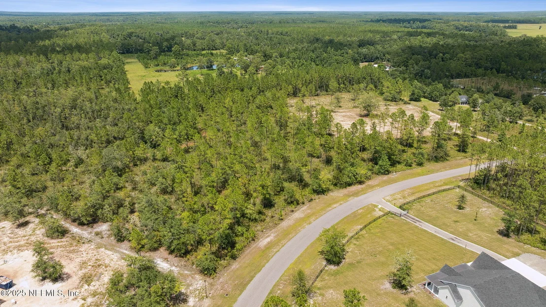 Photo of 14079 DUNROVEN Drive