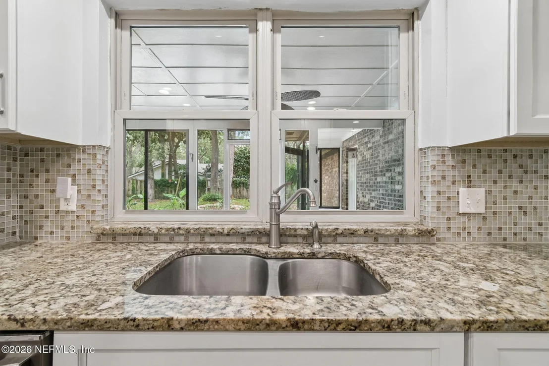 Photo of 1631 ARROWHEAD Trail