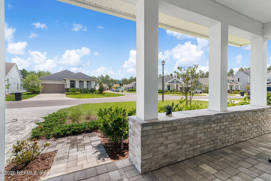 Photo of 637 NAVIGATORS Road