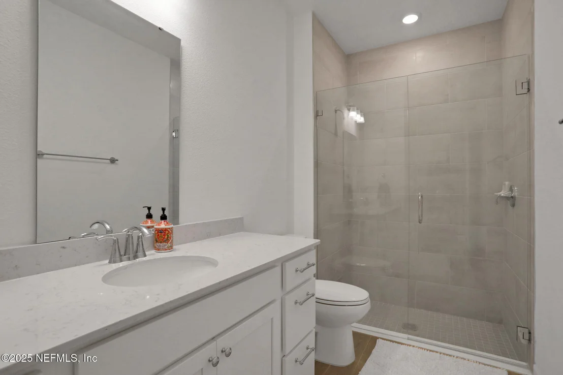 Photo of 75610 PONDSIDE Lane