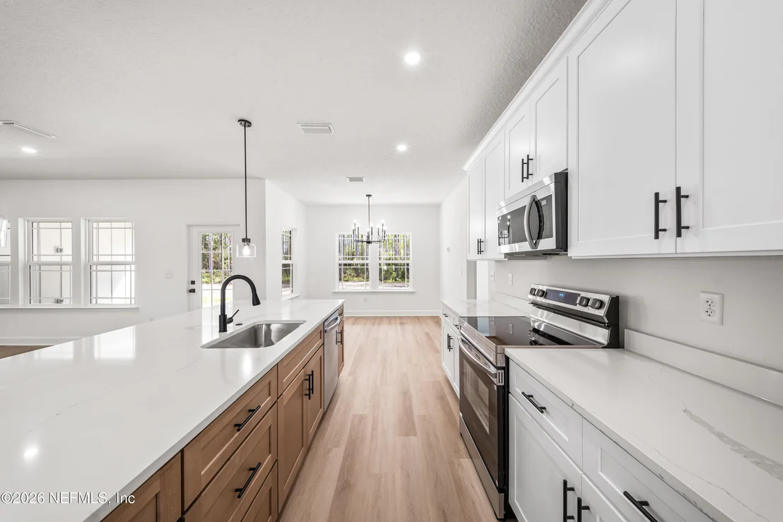 Photo of 14035 DUNROVEN Drive