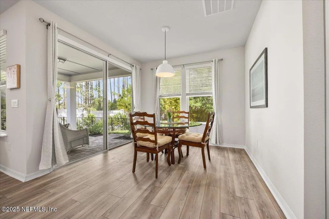 Photo of 10976 TOWN VIEW Drive