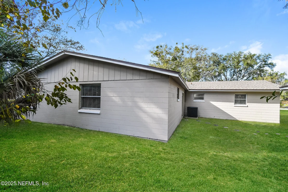 Photo of 4812 DALLEN LEA Drive