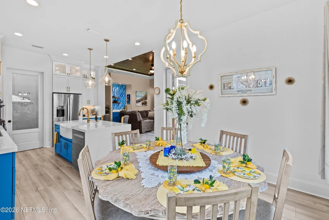 Photo of 8228 HALL Lane