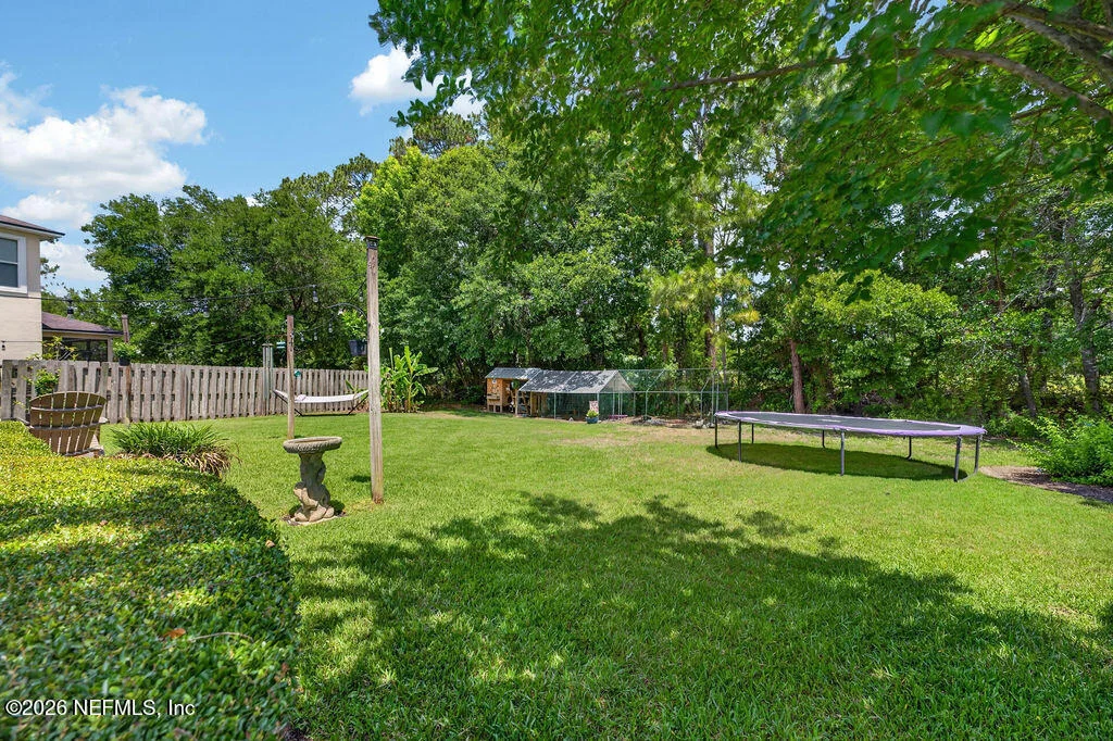Photo of 504 KNOLLE Court