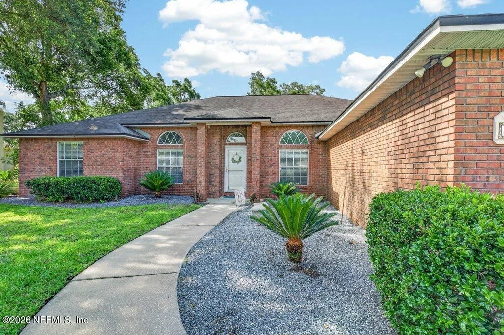 Photo of 385 LOLLY Lane
