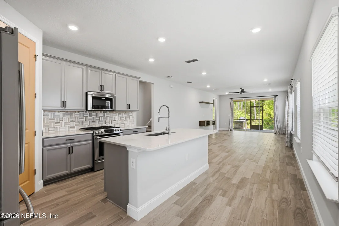 Photo of 248 CLIFTON BAY