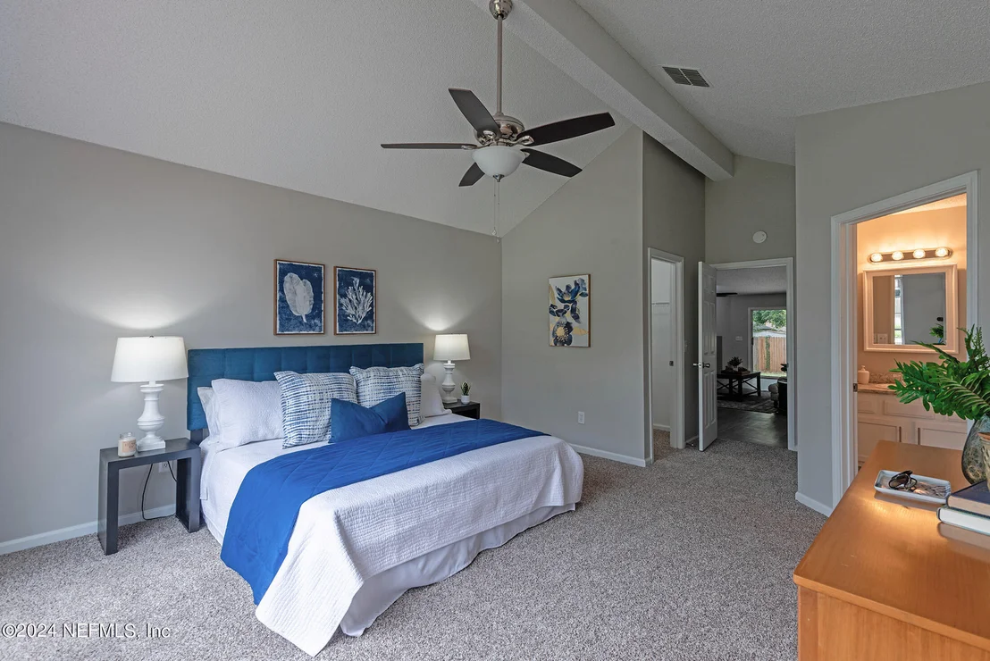 Photo of 6402 CHECKMATE Lane