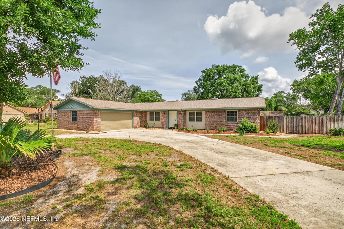 Photo of 1411 FOREST Lane