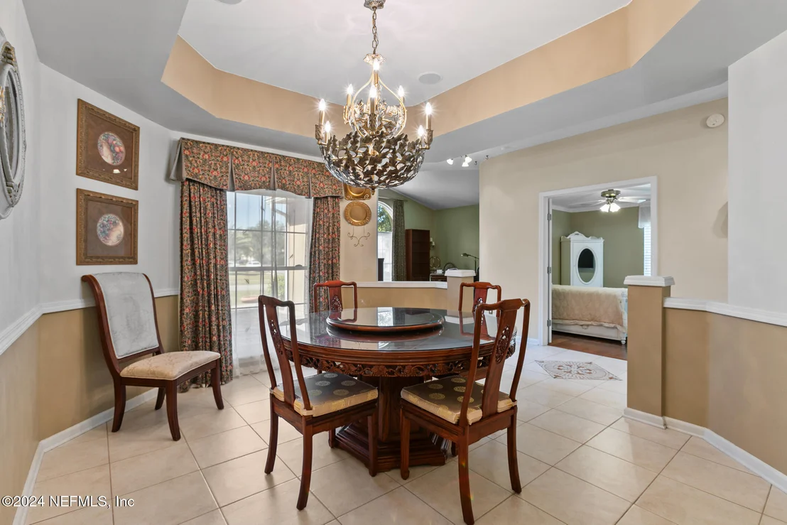 Photo of 800 LAPOMA Way