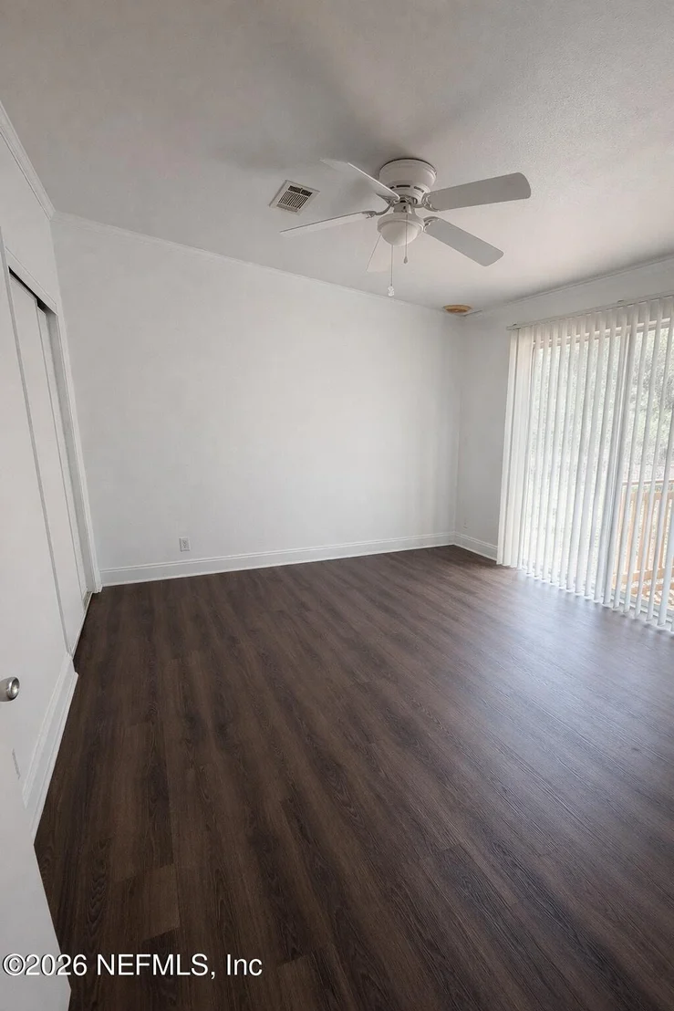 Photo of 2490 VIOLET Way