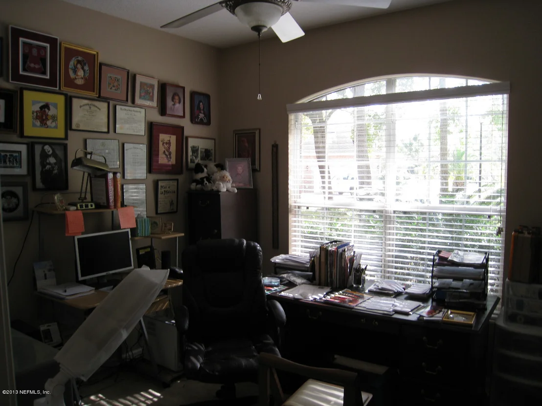 Photo of 607 CINDY Court