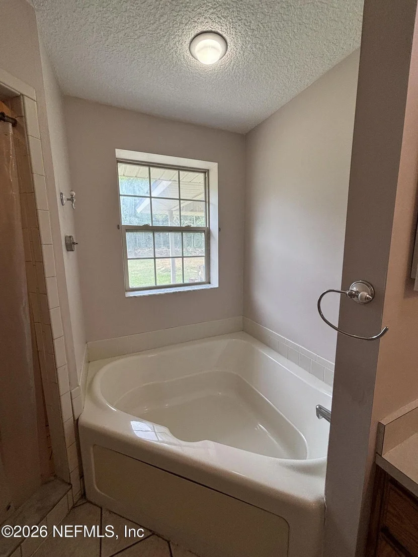 Photo of 25 CURRANT Avenue