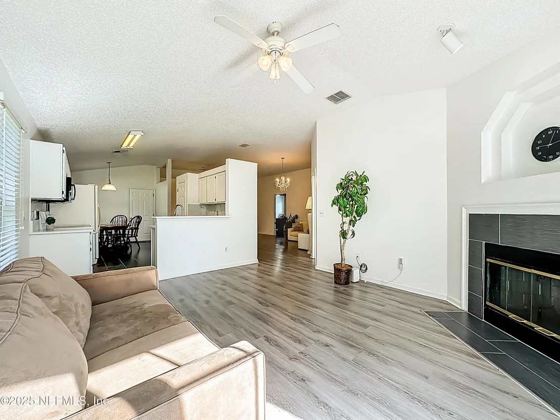 Photo of 1317 PORTSIDE Drive