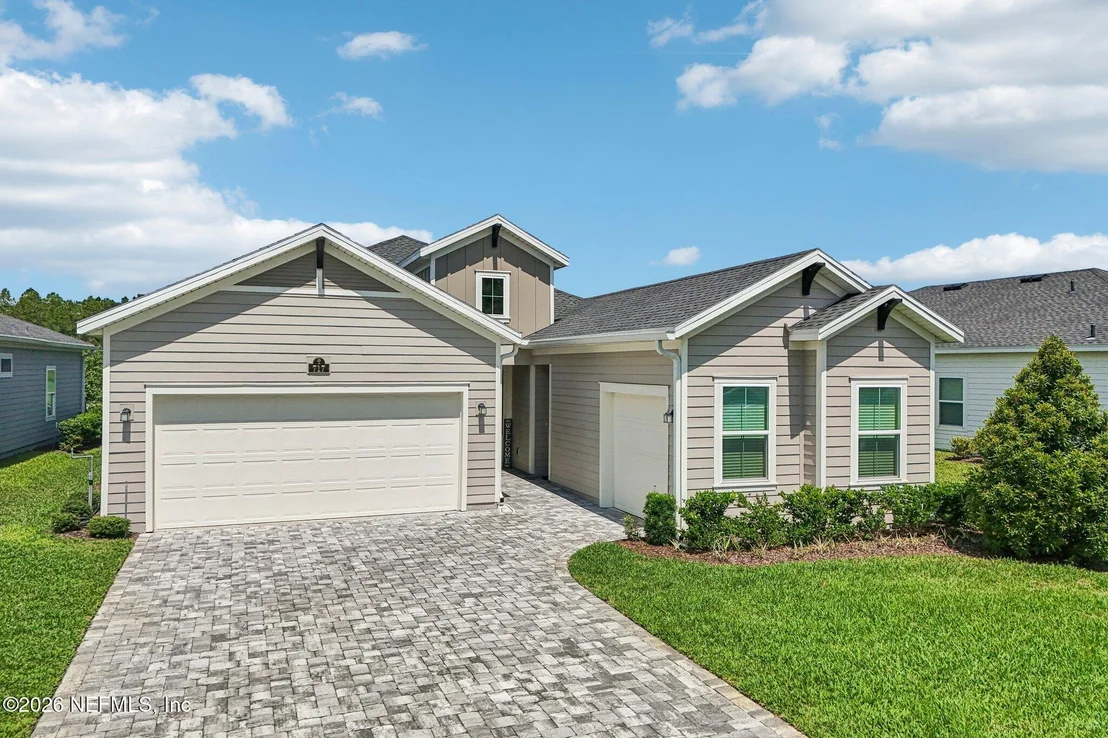 Photo of 717 STILLWATER Boulevard