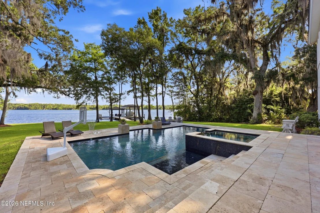 Photo of 2049 BISHOP ESTATES Road