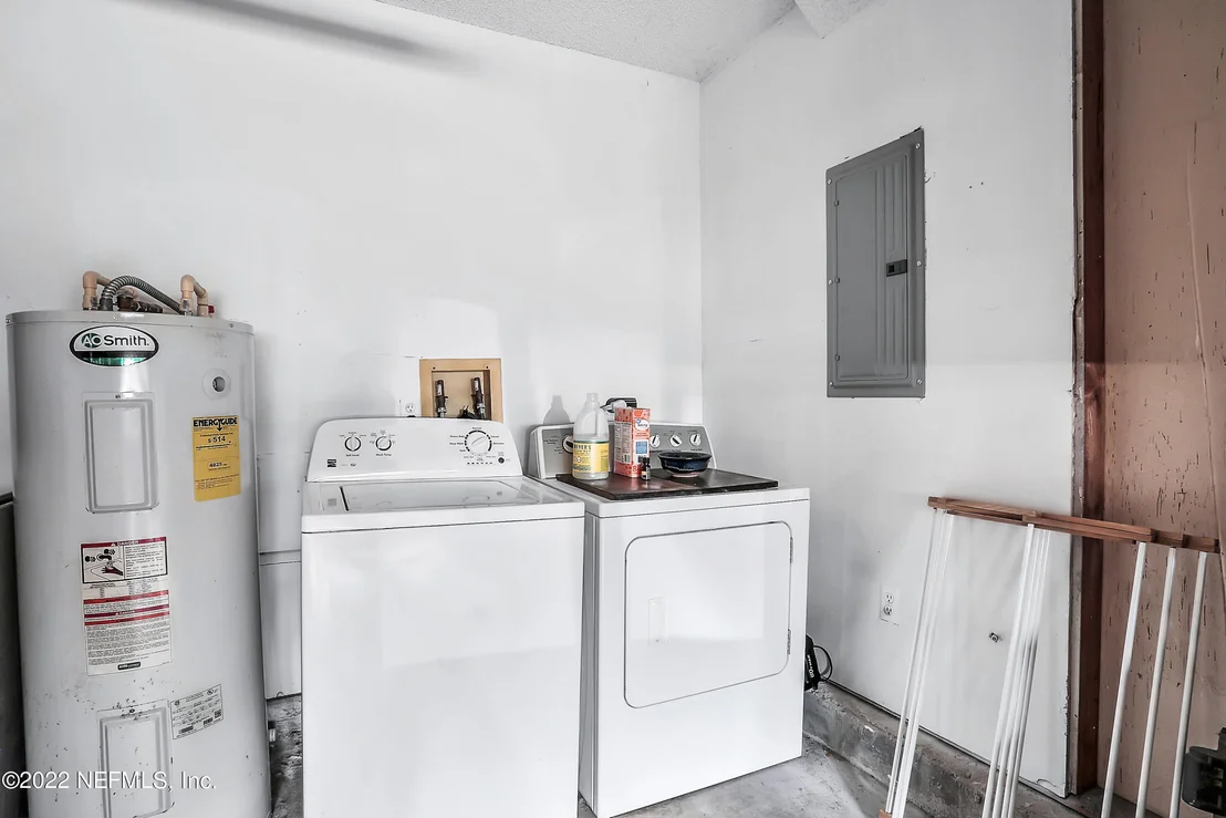 Photo of 4745 SOUTHGATE Drive