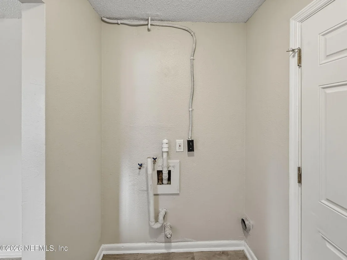 Photo of 5233 DALLEN LEA Drive