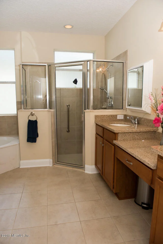 Photo of 806 COPPERHEAD