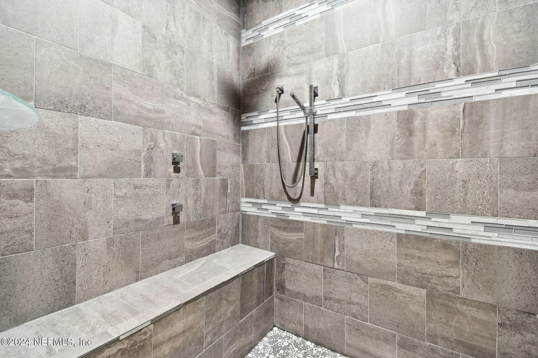 Photo of 274 DEERFIELD GLEN Drive