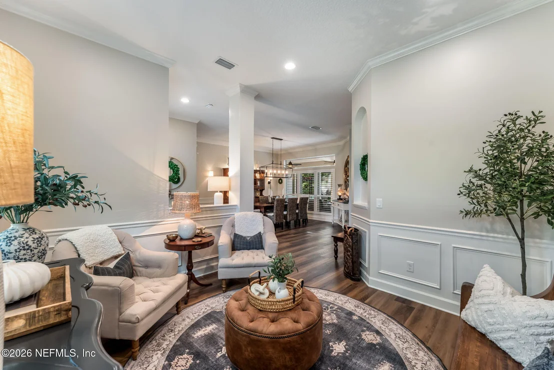 Photo of 1204 CREEK BEND Road