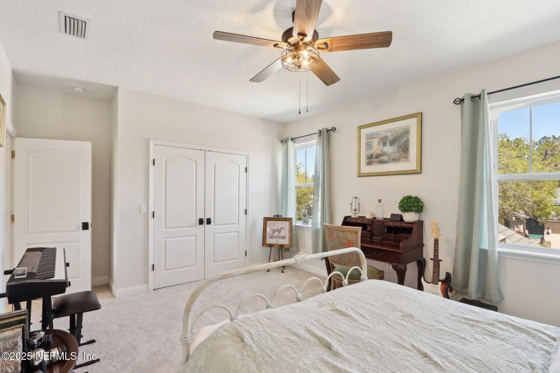 Photo of 212 CORNWALL Drive