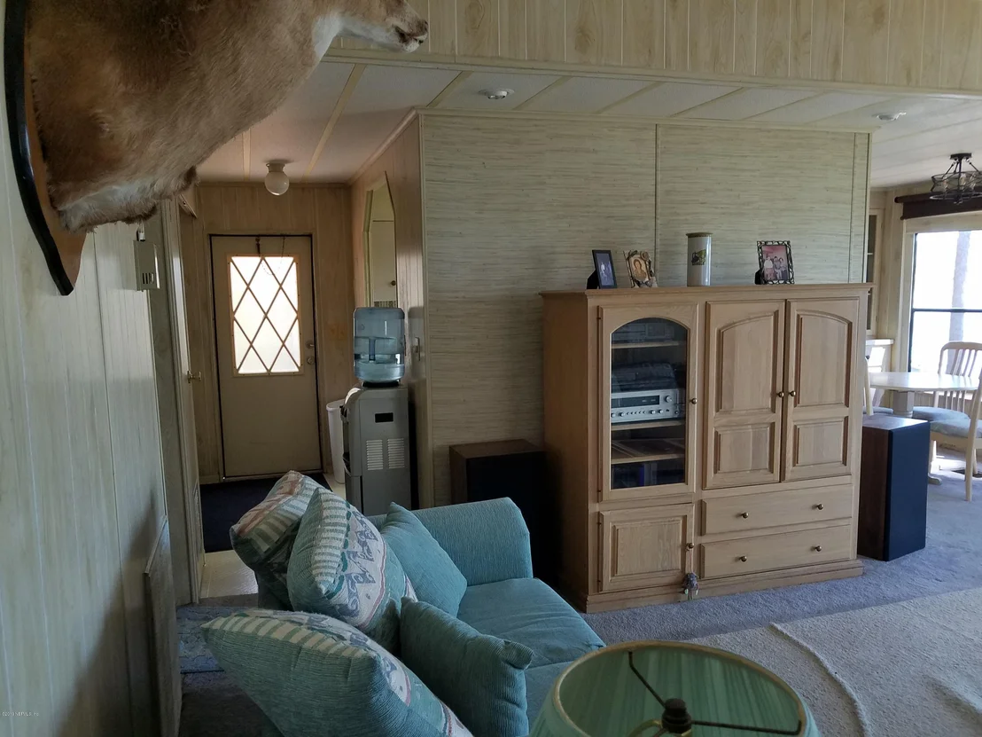 Photo of 147 SILVER POND Road