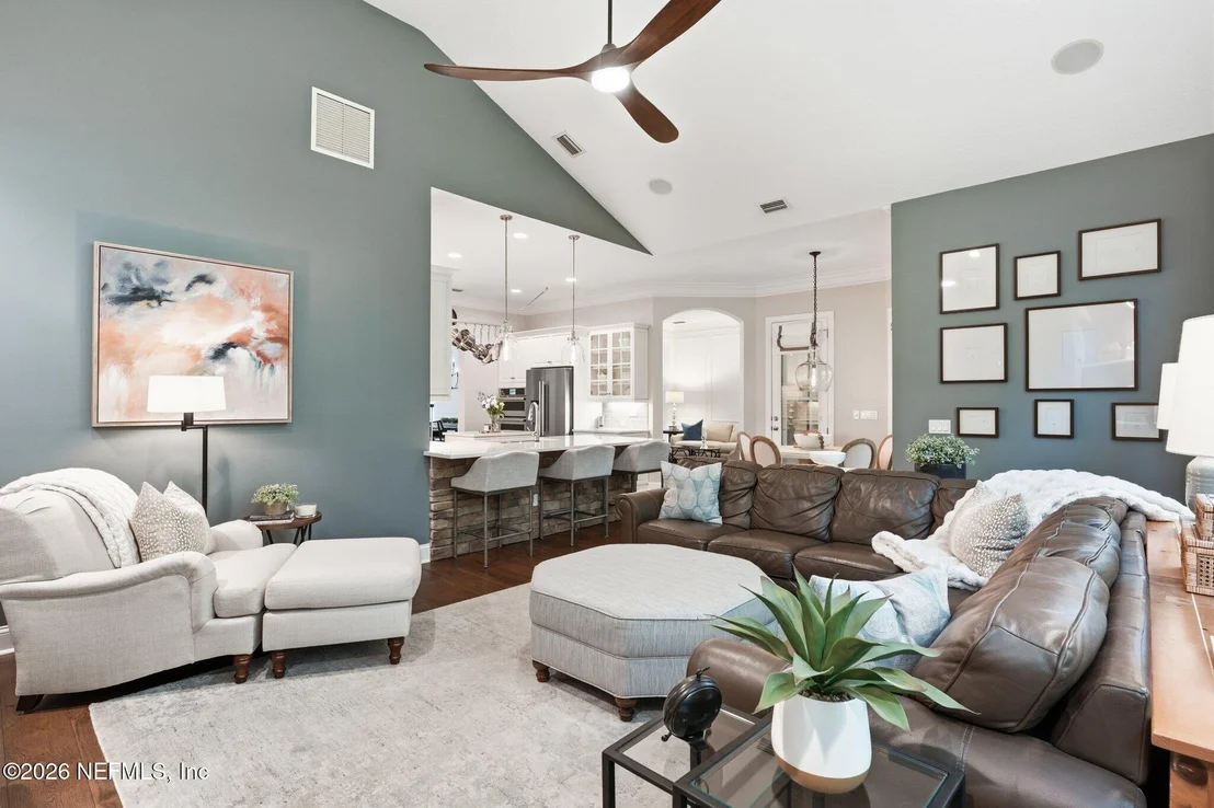 Photo of 189 ST JOHNS FOREST Boulevard