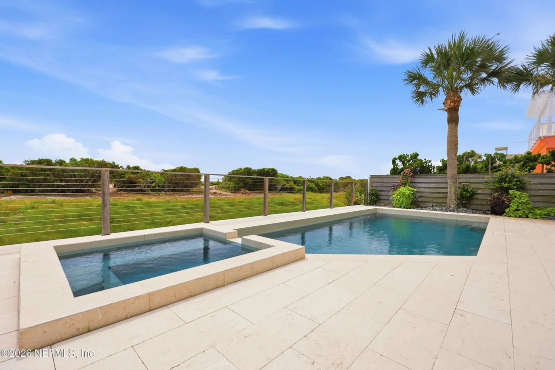 Photo of 688 OCEAN PALM Way