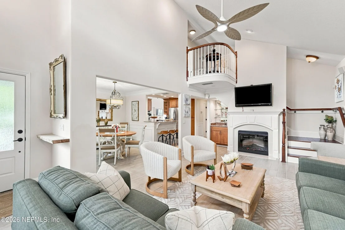 Photo of 1407 RIVERGATE Drive