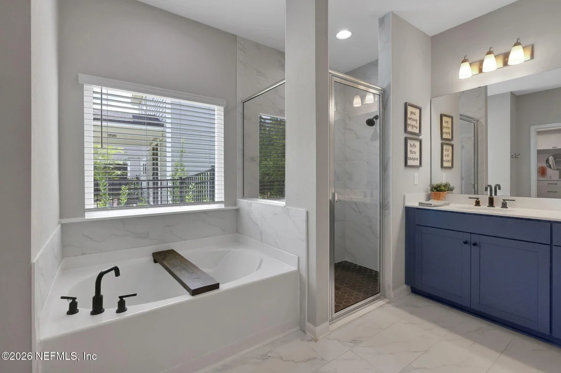 Photo of 98 YARDLEY Court