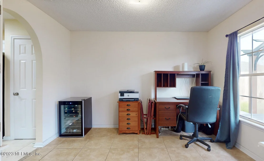 Photo of 2804 TUSCARORA Trail