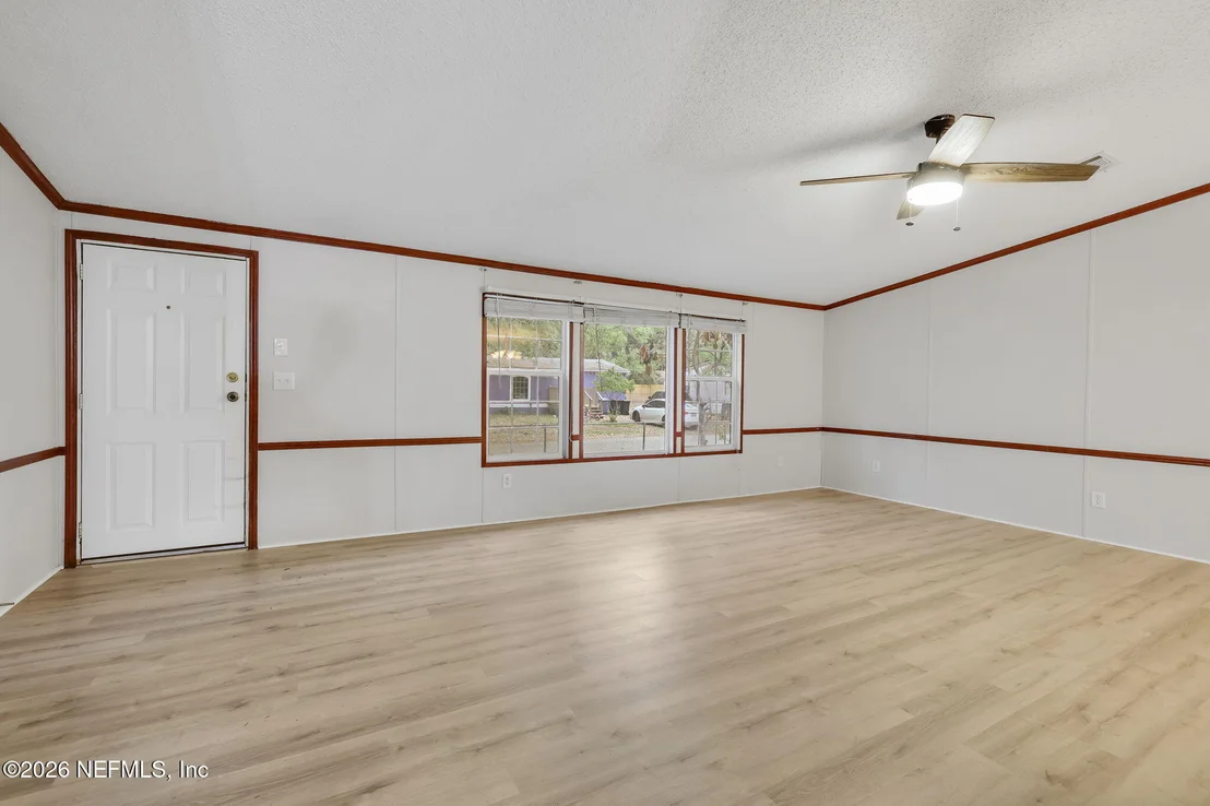 Photo of 1134 HARMONY Drive N